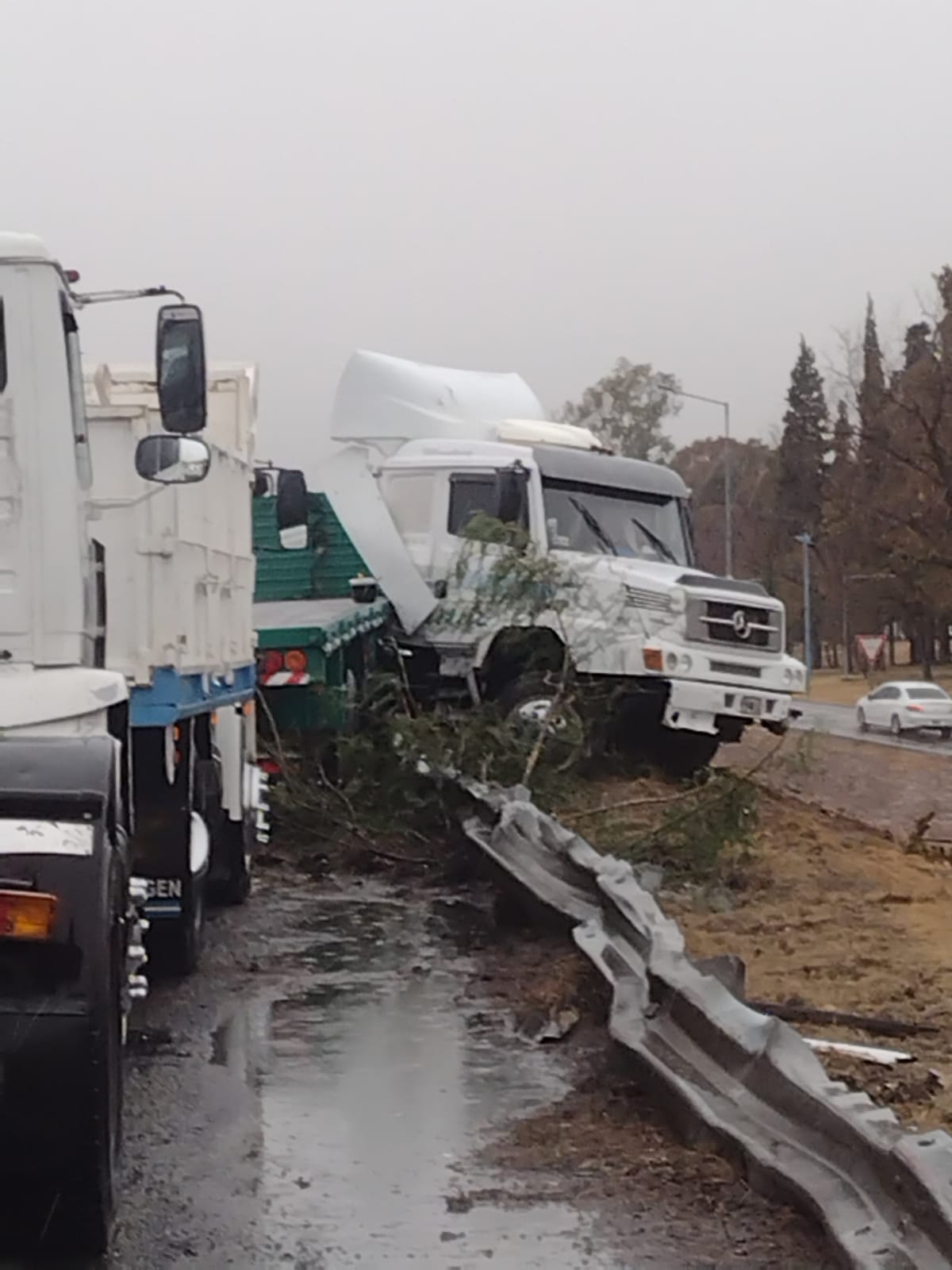 Móvil de LVDiez desde Acceso Este y Arenales