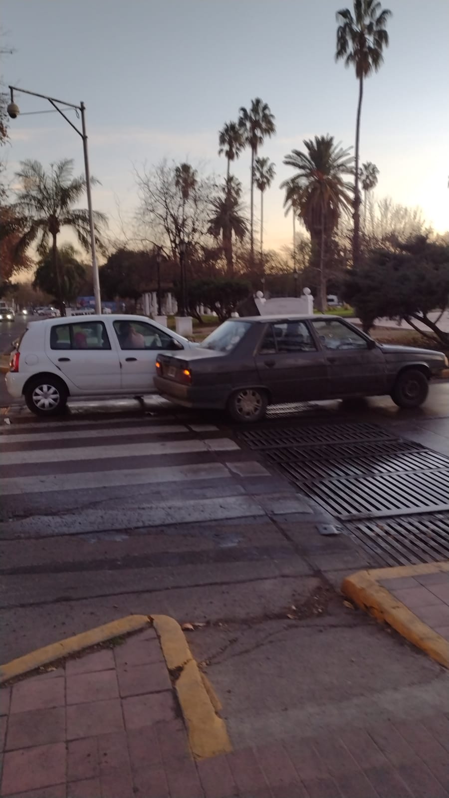 Móvil de LVDiez desde 4ta Sección de Ciudad