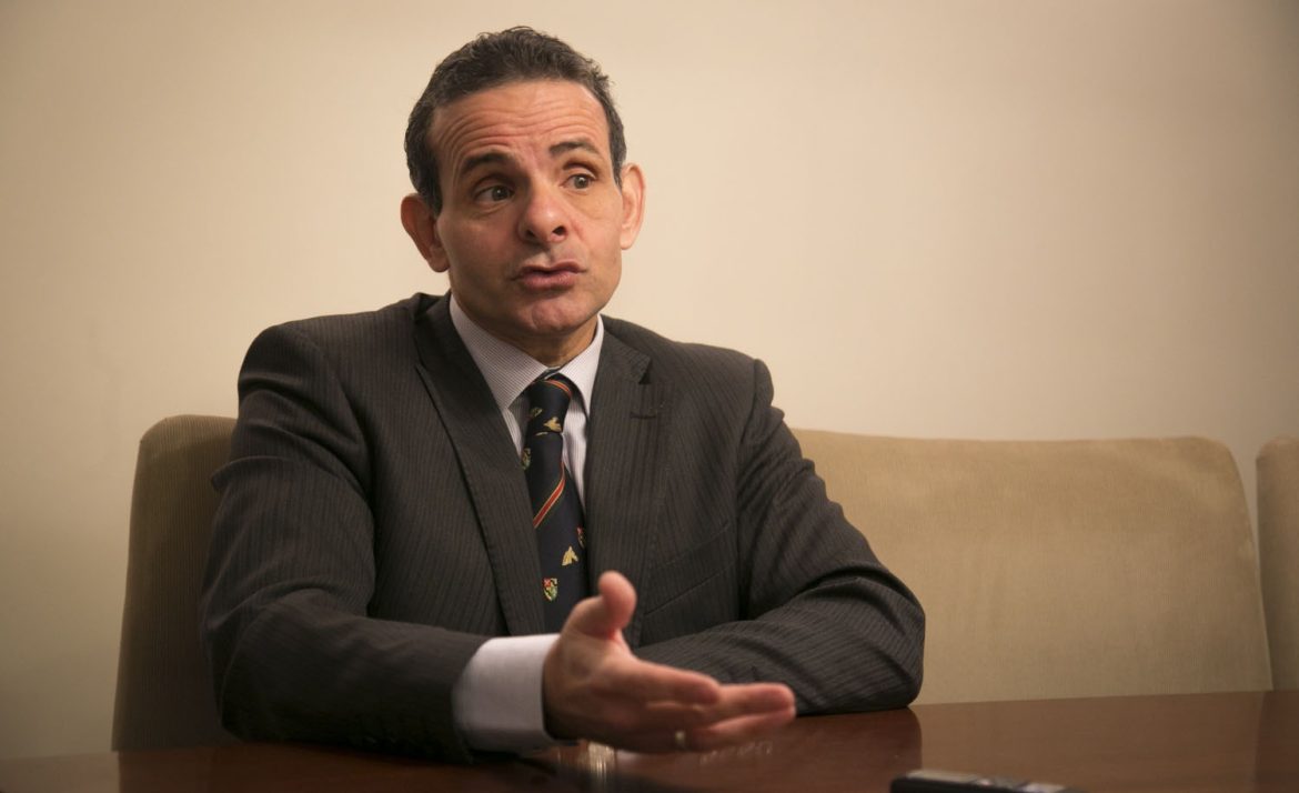 Raúl Rodríguez- Abogado Especialista en Derecho Minero «La minería no es para gente ansiosa»